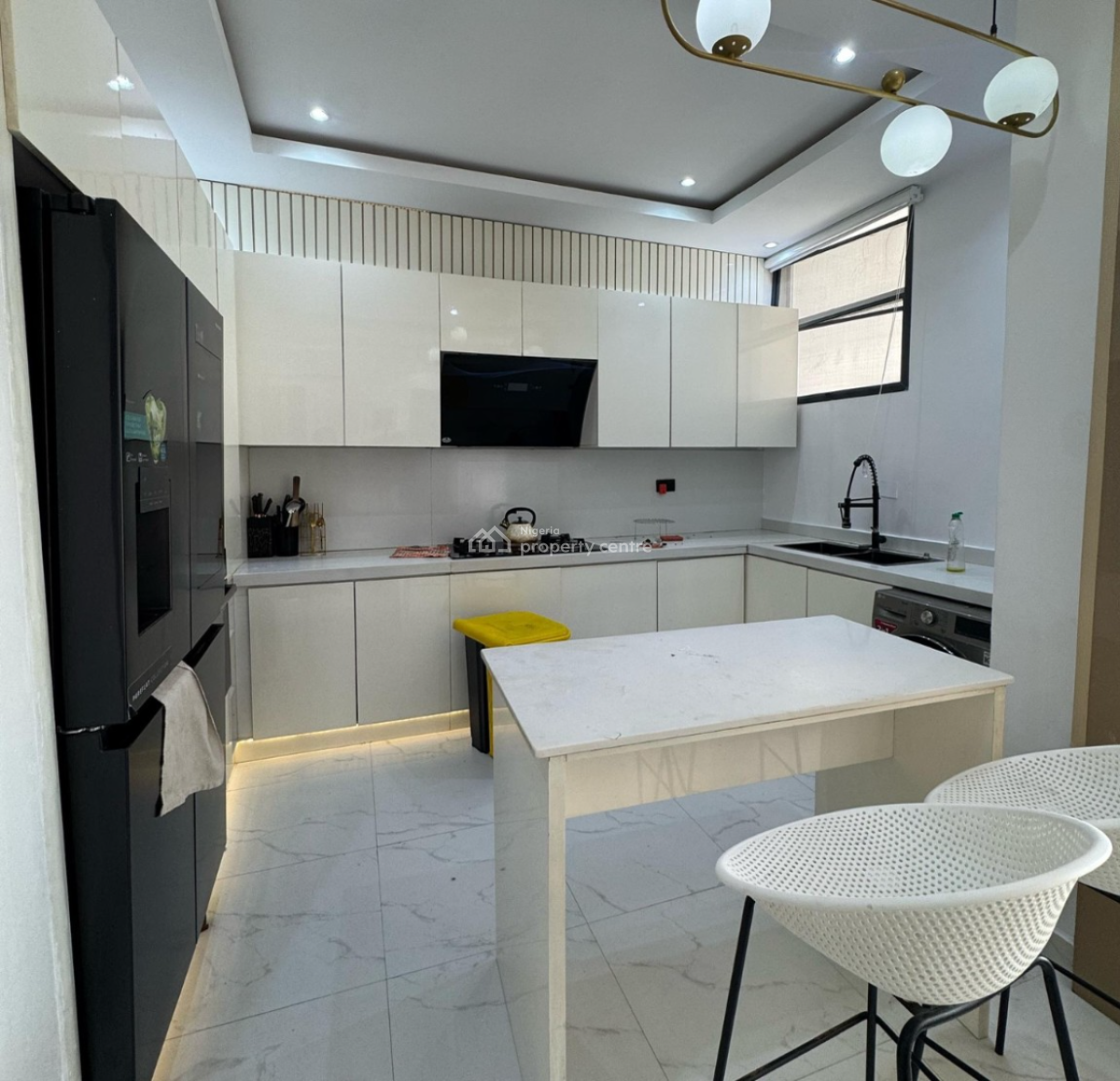 Furnished 2 Bedroom Apartment(3rd Floor), Ikate, Ikate, Lekki, Lagos, Flat / Apartment for Rent