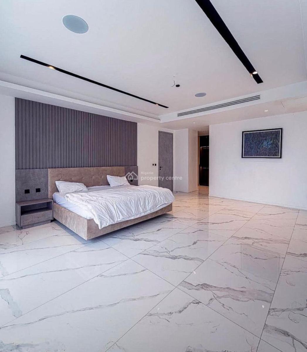 an Exceptionally Designed Serviced 4 Bedroom Flat with 2rooms Bq, Old Ikoyi, Ikoyi, Lagos, Flat / Apartment for Sale