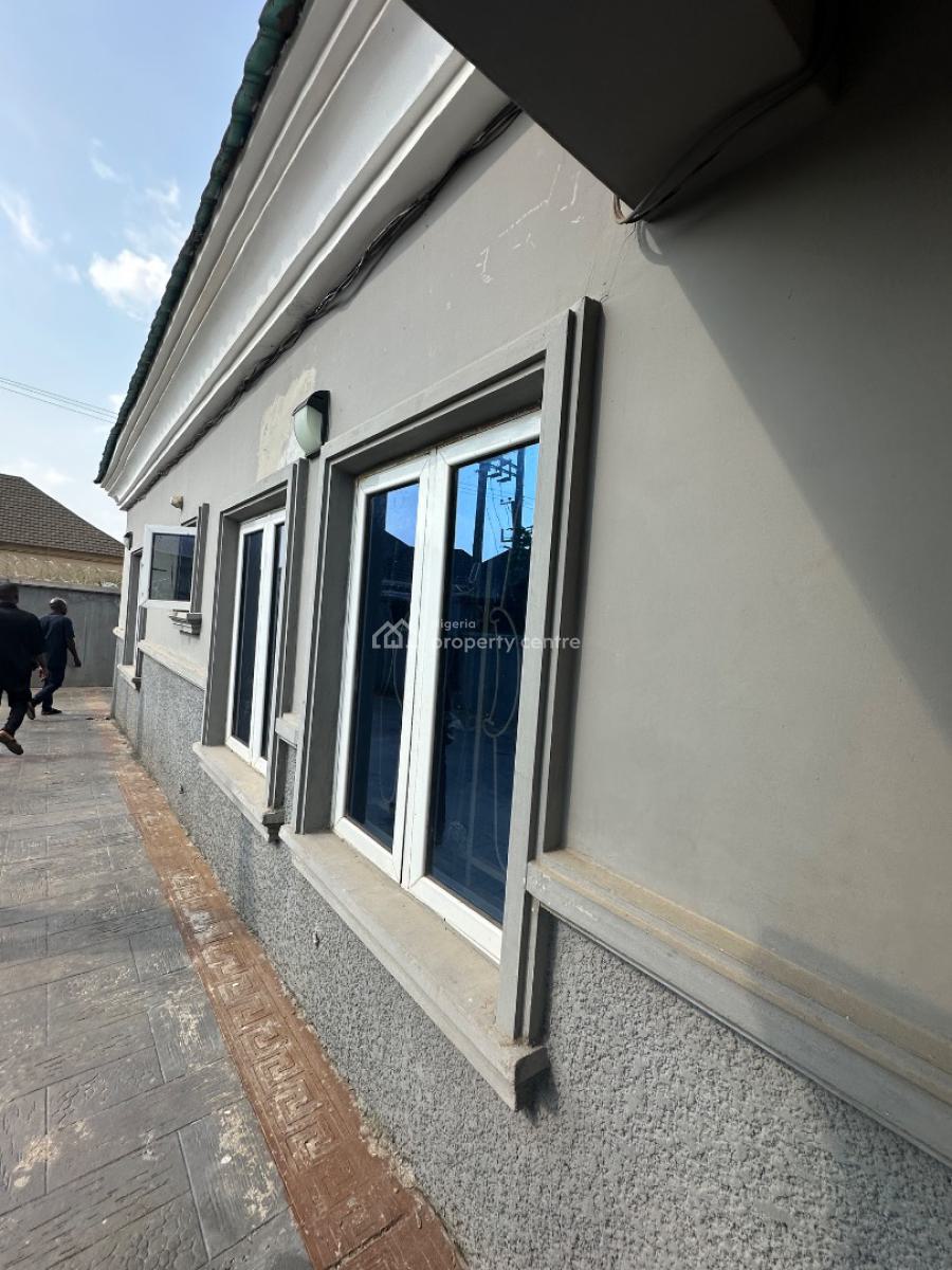 Excellent Spacious 3 Bedroom Bungalow Standalone with Bq, By Sahara 4, Lokogoma District, Abuja, Semi-detached Bungalow for Rent