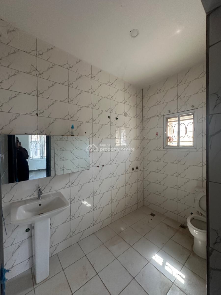 Excellent Spacious 3 Bedroom Bungalow Standalone with Bq, By Sahara 4, Lokogoma District, Abuja, Semi-detached Bungalow for Rent