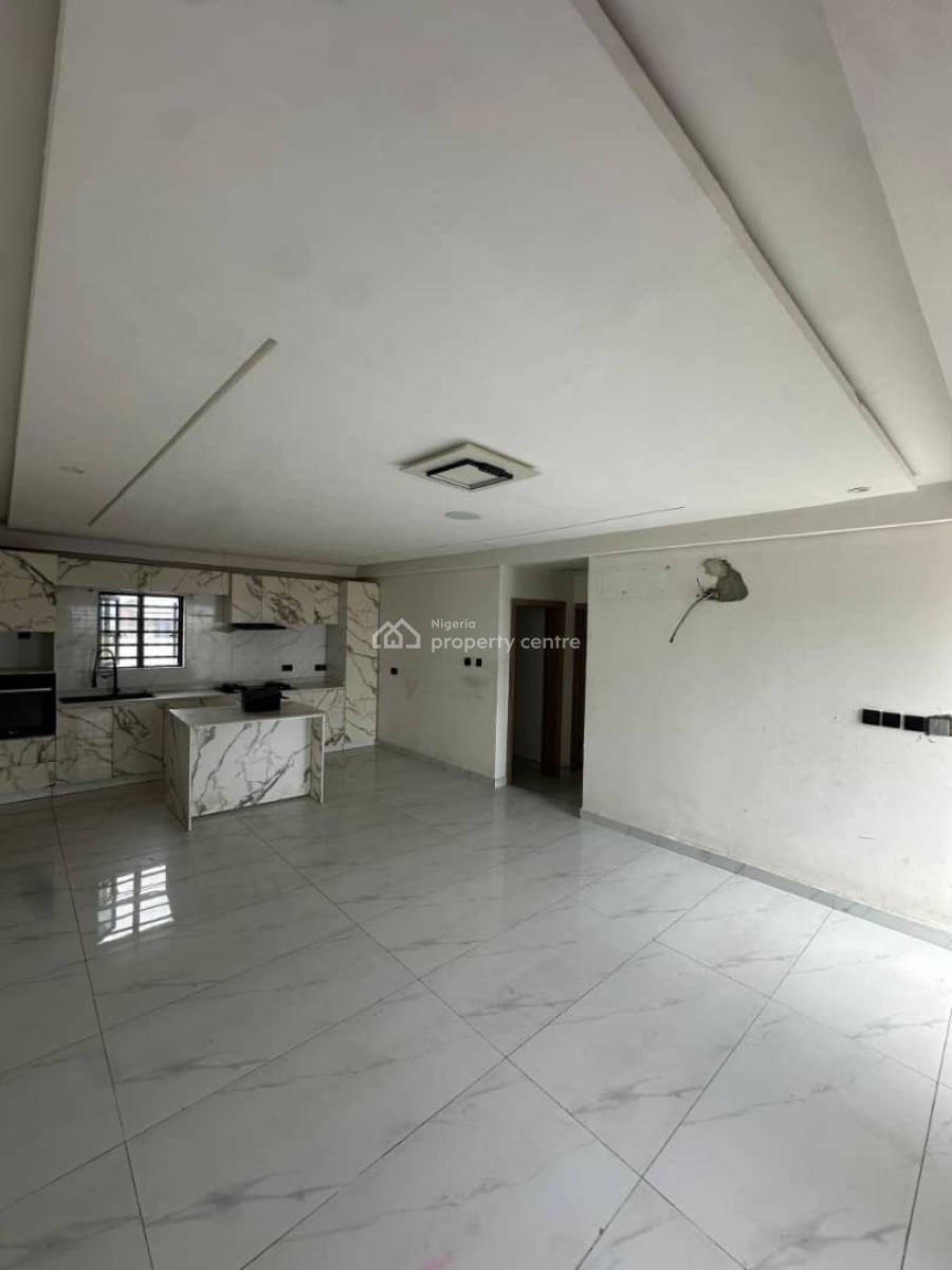 2 Bedroom Penthouse 4th Floor, Ologolo, Lekki, Lagos, Flat / Apartment for Rent