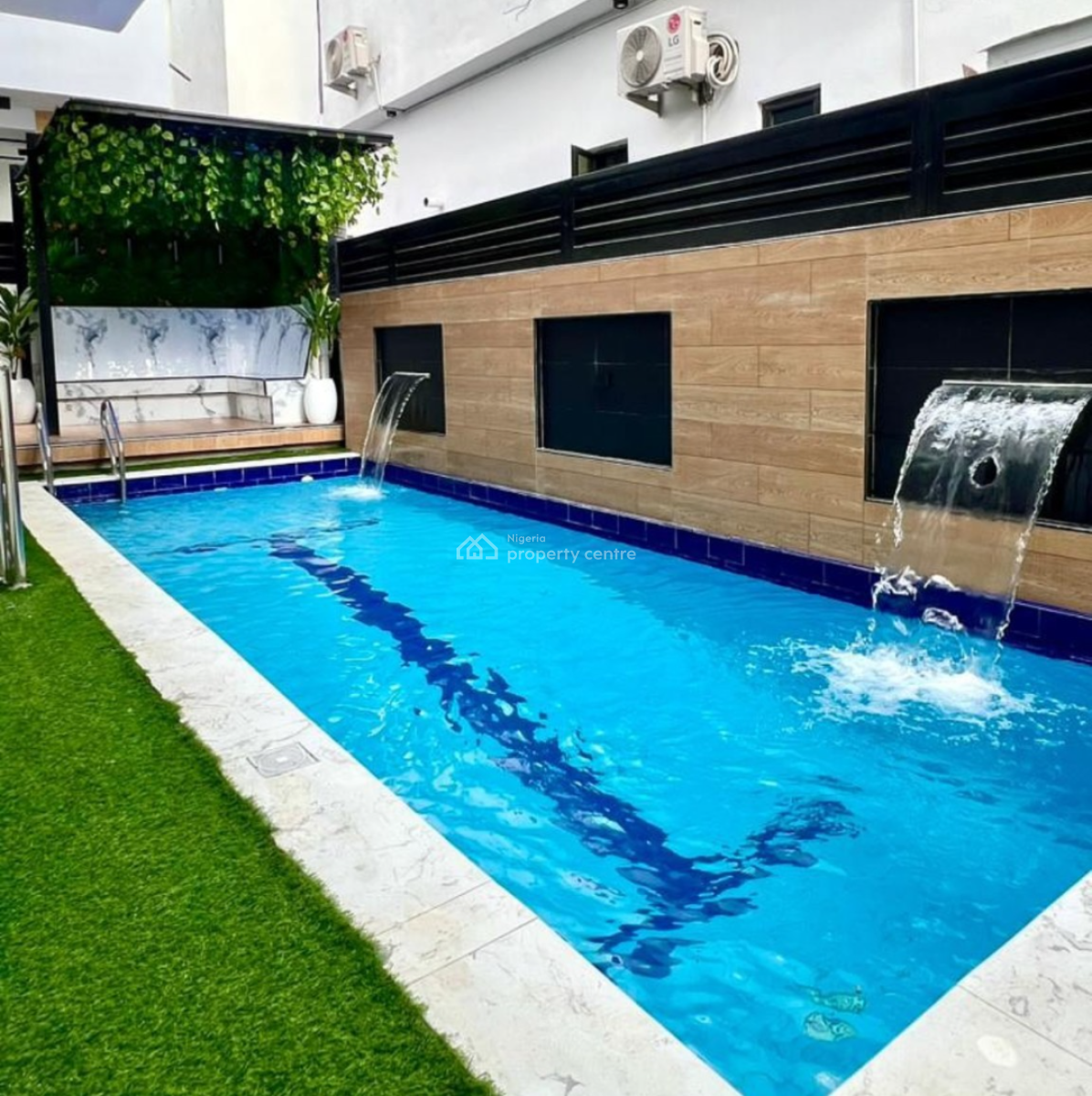 5 Bedrooms Detatched  with Bq and Pool, Chevron, Lekki, Lagos, Detached Duplex for Rent