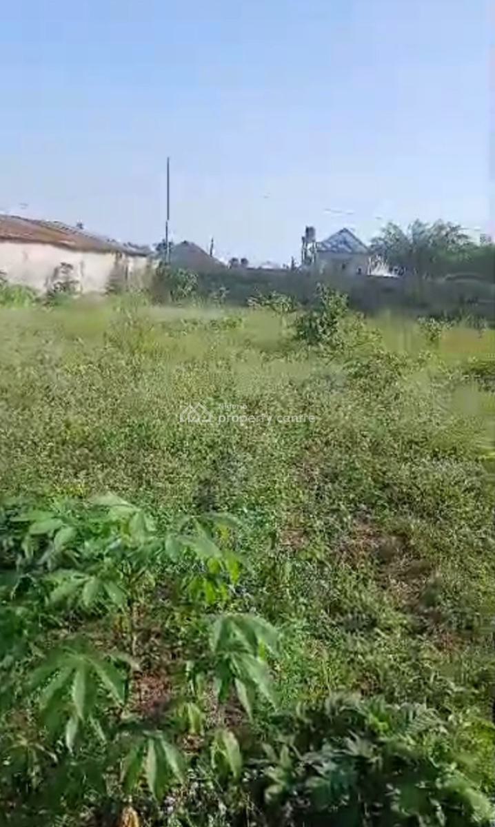 Sizeable Half Plot of Land in a Well Secured Liveable Estate, Yaba Tech Estate Fence and Gated Land, Oribanwa, Ibeju Lekki, Lagos, Residential Land for Sale