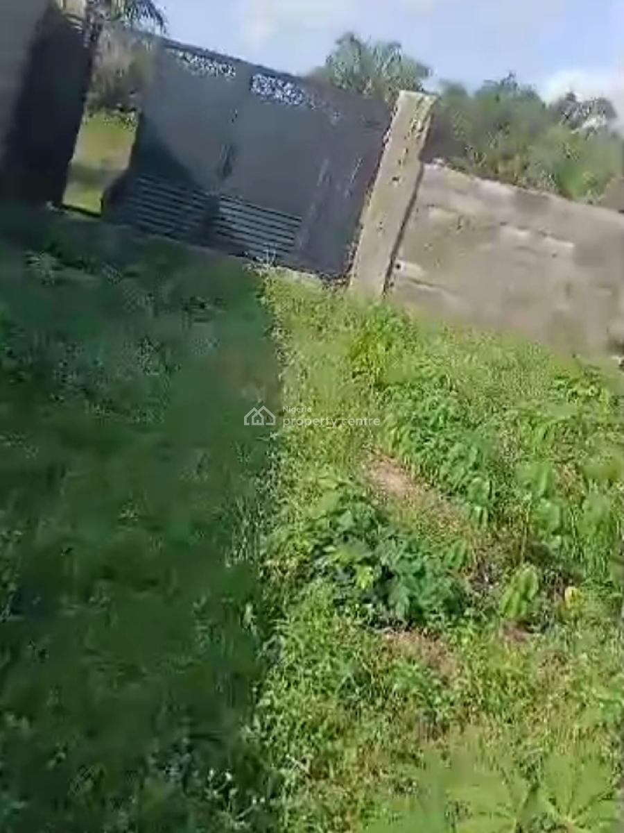 Sizeable Half Plot of Land in a Well Secured Liveable Estate, Yaba Tech Estate Fence and Gated Land, Oribanwa, Ibeju Lekki, Lagos, Residential Land for Sale