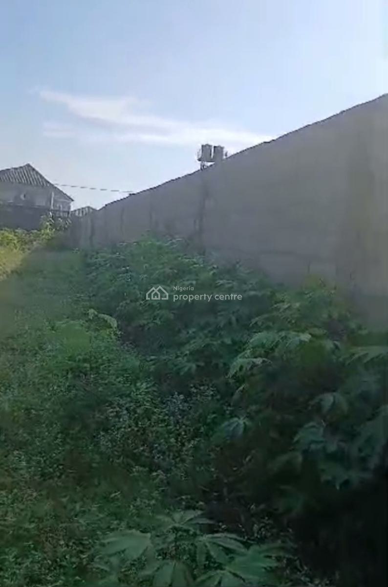 Sizeable Half Plot of Land in a Well Secured Liveable Estate, Yaba Tech Estate Fence and Gated Land, Oribanwa, Ibeju Lekki, Lagos, Residential Land for Sale