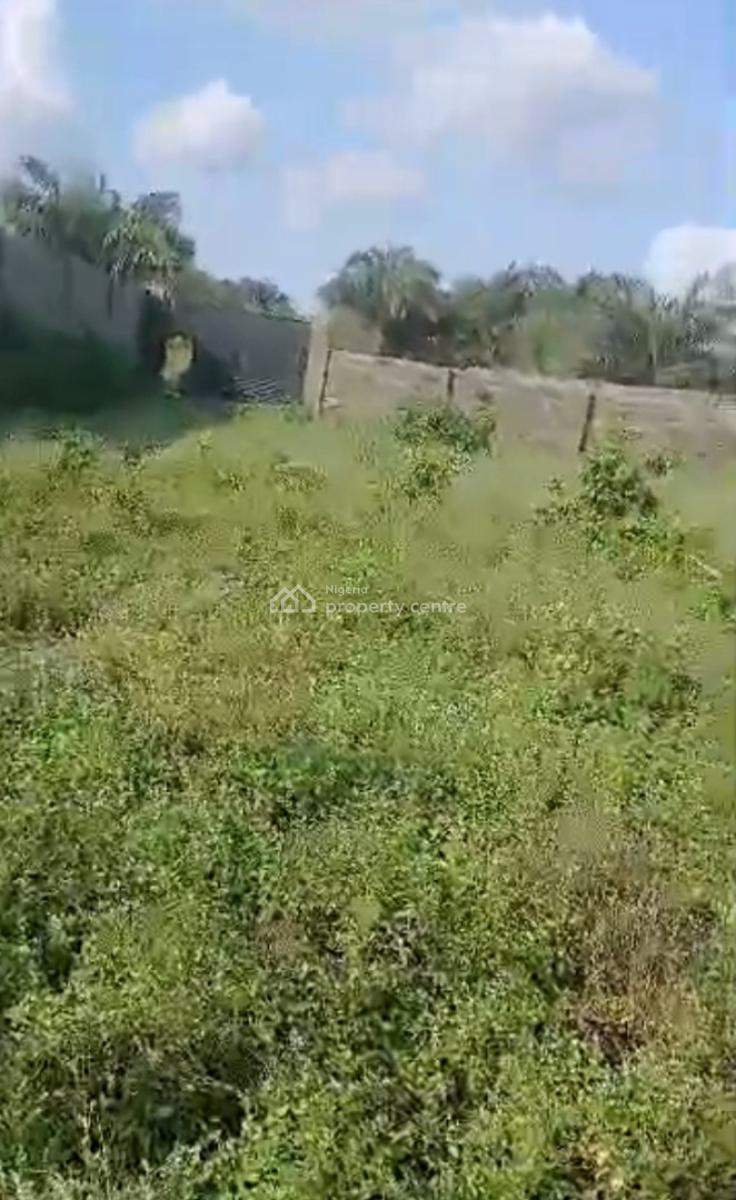 Sizeable Half Plot of Land in a Well Secured Liveable Estate, Yaba Tech Estate Fence and Gated Land, Oribanwa, Ibeju Lekki, Lagos, Residential Land for Sale