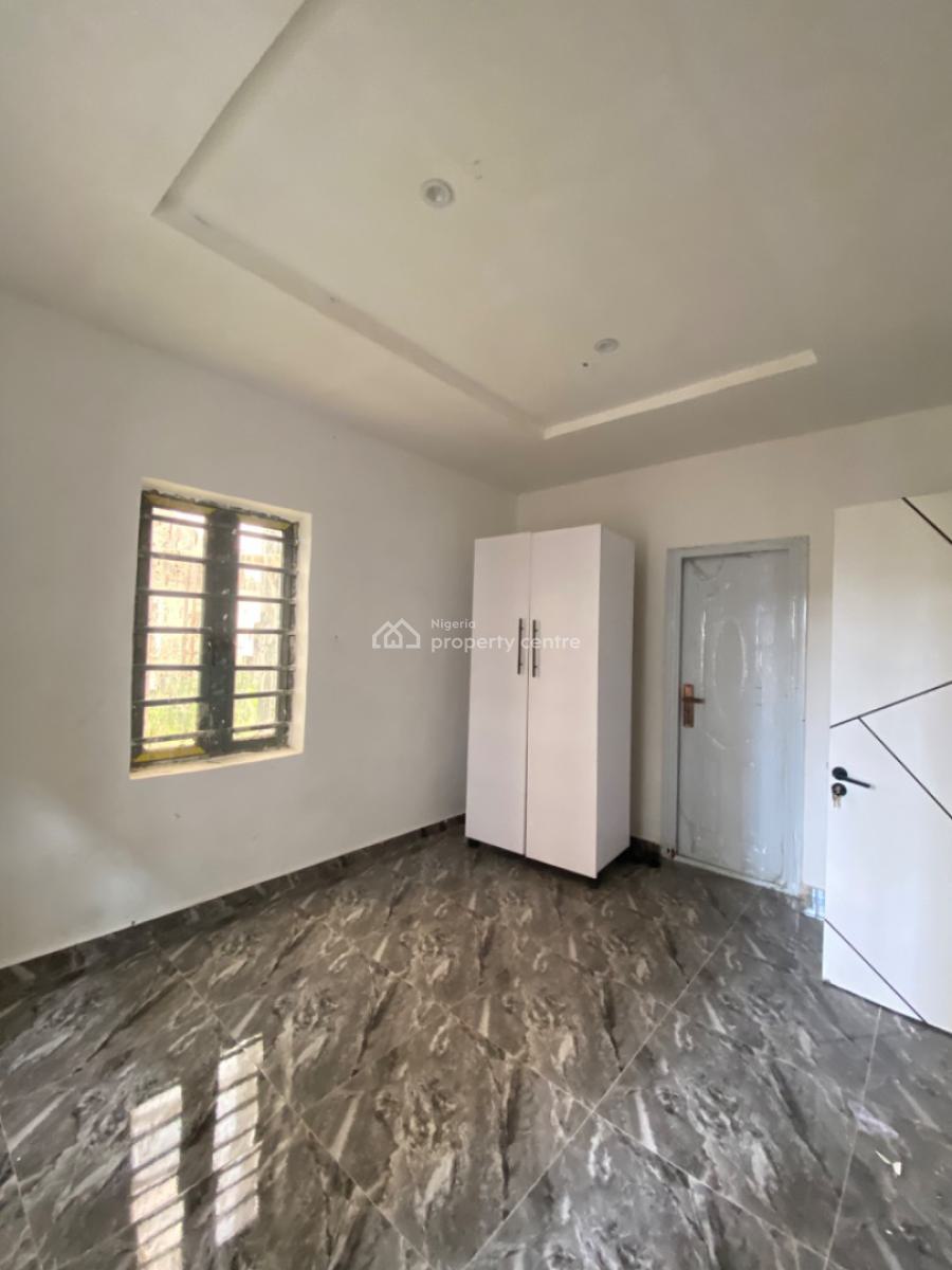 an Executive One Bedroom Flat, Before Shoprite Ajah, Lekki, Lagos, Mini Flat (room and Parlour) for Rent
