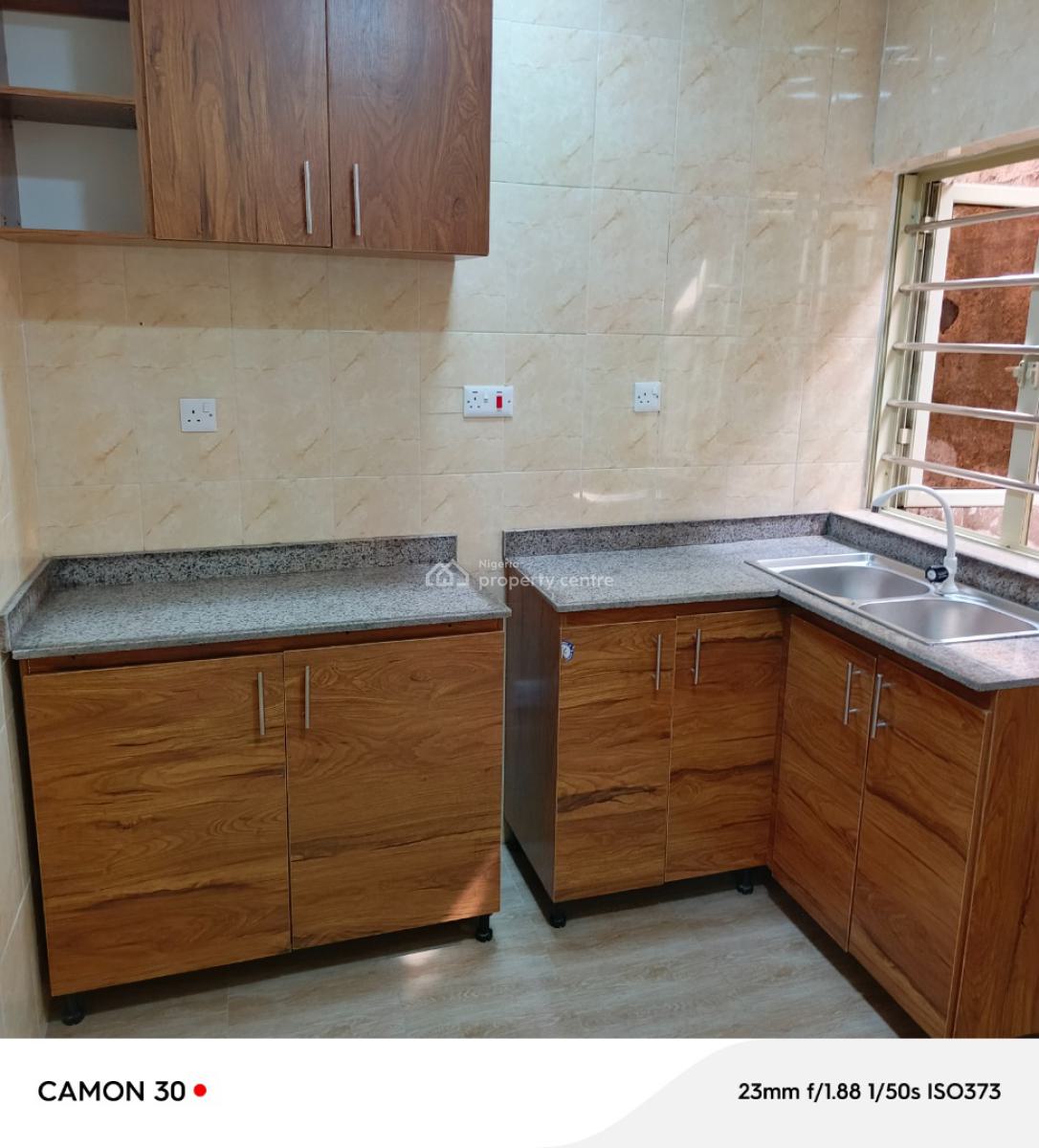 Executive Mini Flat at Oke Afa By The Bus Stop (2 Toilet), Isolo, Lagos, Mini Flat (room and Parlour) for Rent