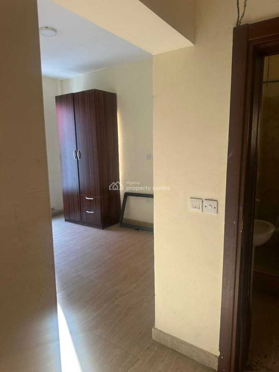 Newly Renovated 2-bedroom Apartment [upstairs], Off Harris Drive, Ikota, Lekki, Lagos, Flat / Apartment for Rent