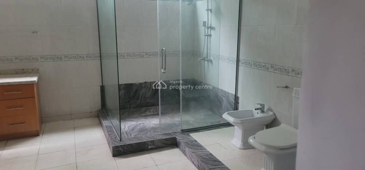 Spacious 3 Bedrooms Flat with Bq and Laundry, Eleganza Estate By 2 Toll Gate, Lekki, Lagos, Flat / Apartment for Rent