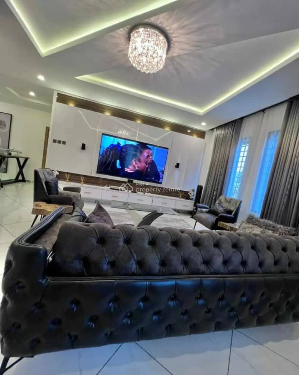 Cozy 4bedroom Duplex, Lekki Phase 1, Lekki, Lagos, Flat / Apartment Short Let