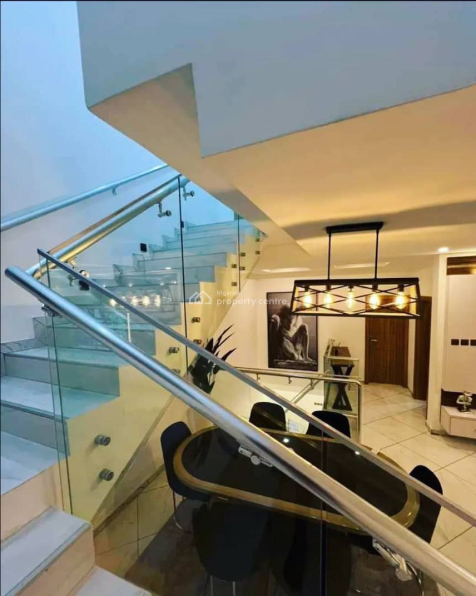 Cozy 4bedroom Duplex, Lekki Phase 1, Lekki, Lagos, Flat / Apartment Short Let