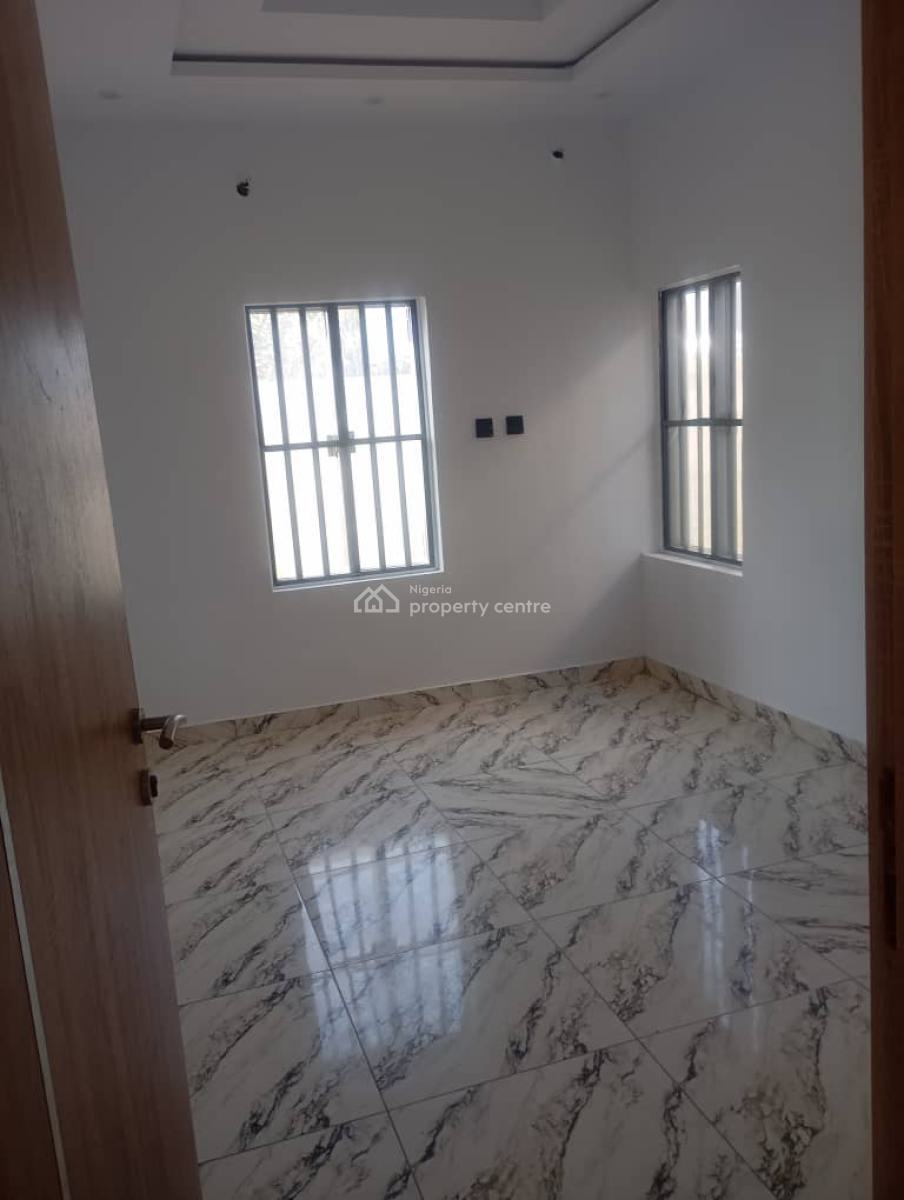 Well Maintained 2-bedroom Apartment, Olokonla, Sangotedo, Ajah, Lagos, Flat / Apartment for Rent