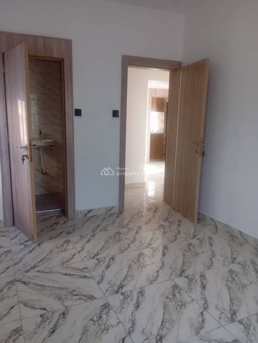 Well Maintained 2-bedroom Apartment, Olokonla, Sangotedo, Ajah, Lagos, Flat / Apartment for Rent