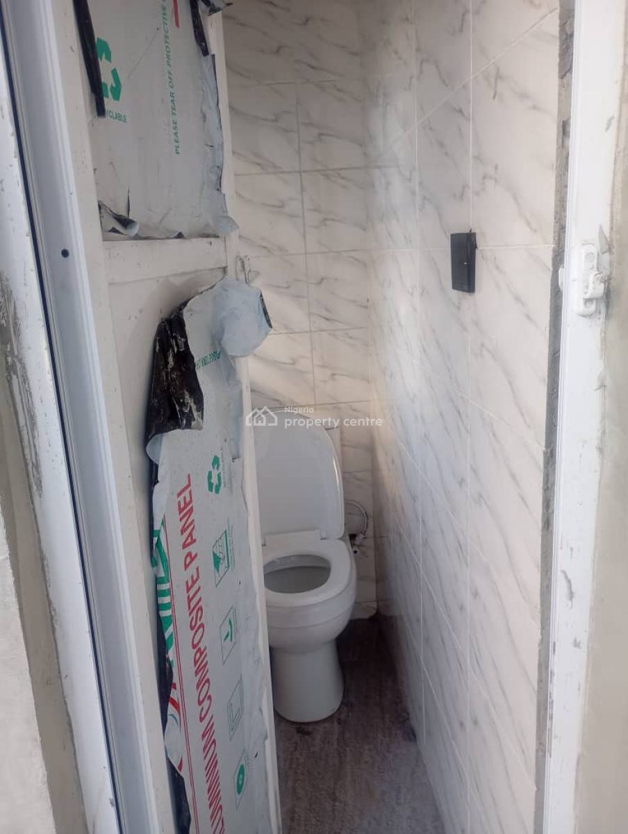 Well Maintained 2-bedroom Apartment, Olokonla, Sangotedo, Ajah, Lagos, Flat / Apartment for Rent