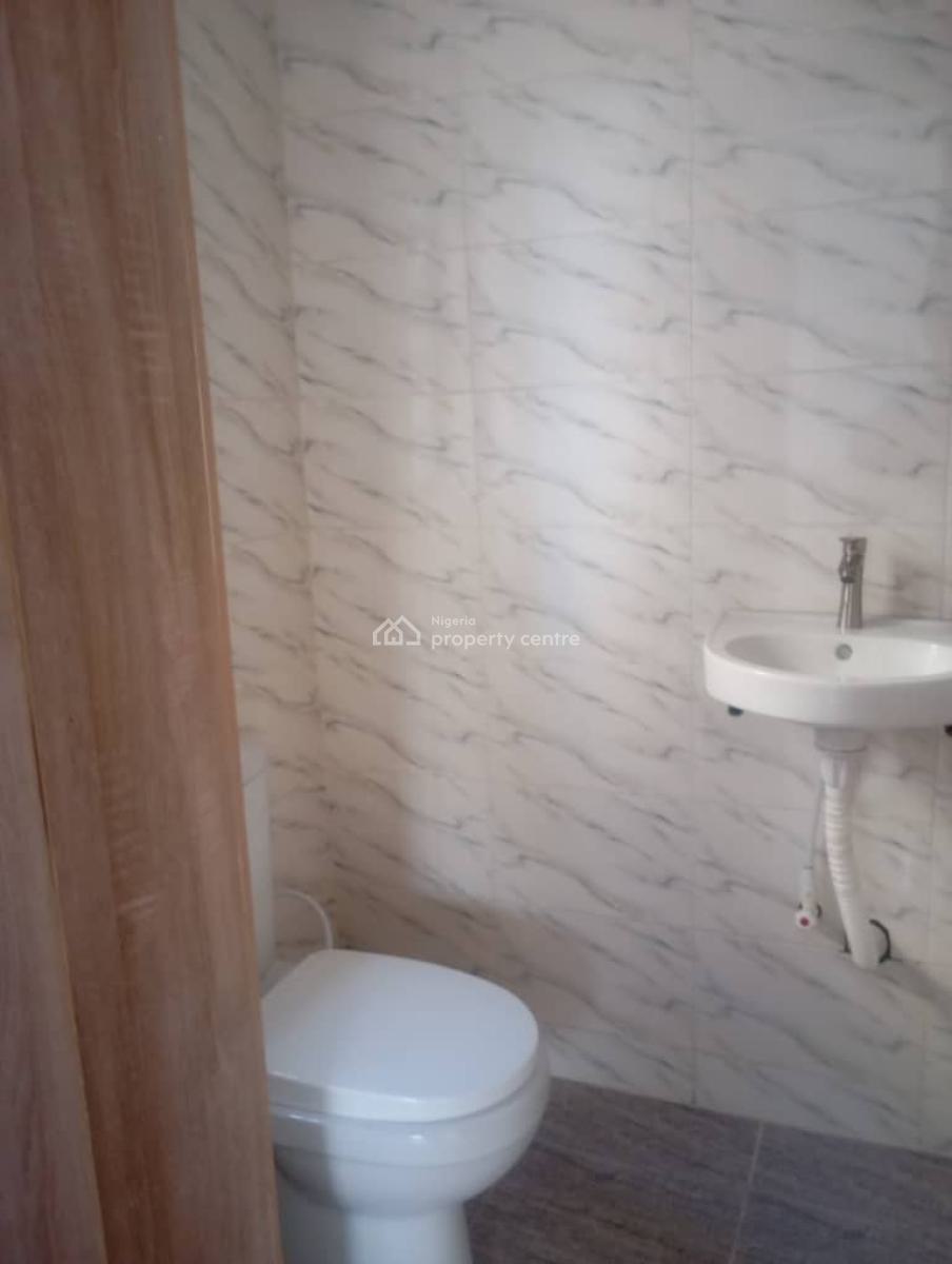 Well Maintained 2-bedroom Apartment, Olokonla, Sangotedo, Ajah, Lagos, Flat / Apartment for Rent