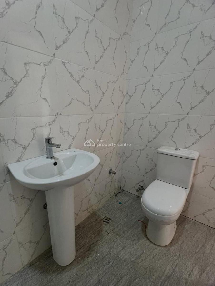 Serviced 3 Bedroom Apartment with Security Post, Chevron Toll Gate, Orchid Road, Lekki, Lagos, Flat / Apartment for Sale