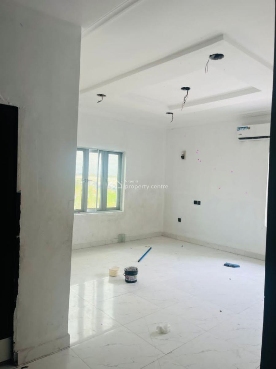 Fully Serviced 3bedroom Flat in an Estate on The First Floor, Ikate, Lekki, Lagos, Flat / Apartment for Rent