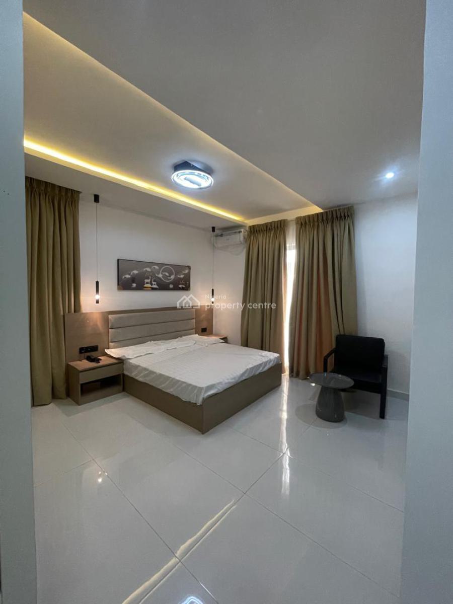 Spacious 3 Bedroom Apartments with Gym, Pool, Elevator, Lekki Phase 1, Lekki, Lagos, Flat / Apartment for Sale
