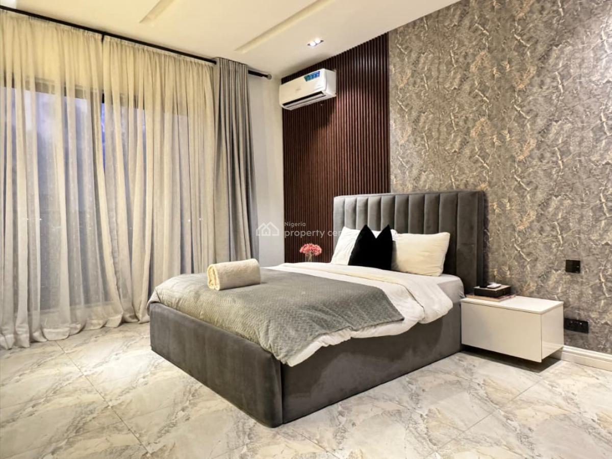 Beautiful 2 Bedroom Apartment with Pool, Lekki, Lagos, Flat / Apartment Short Let