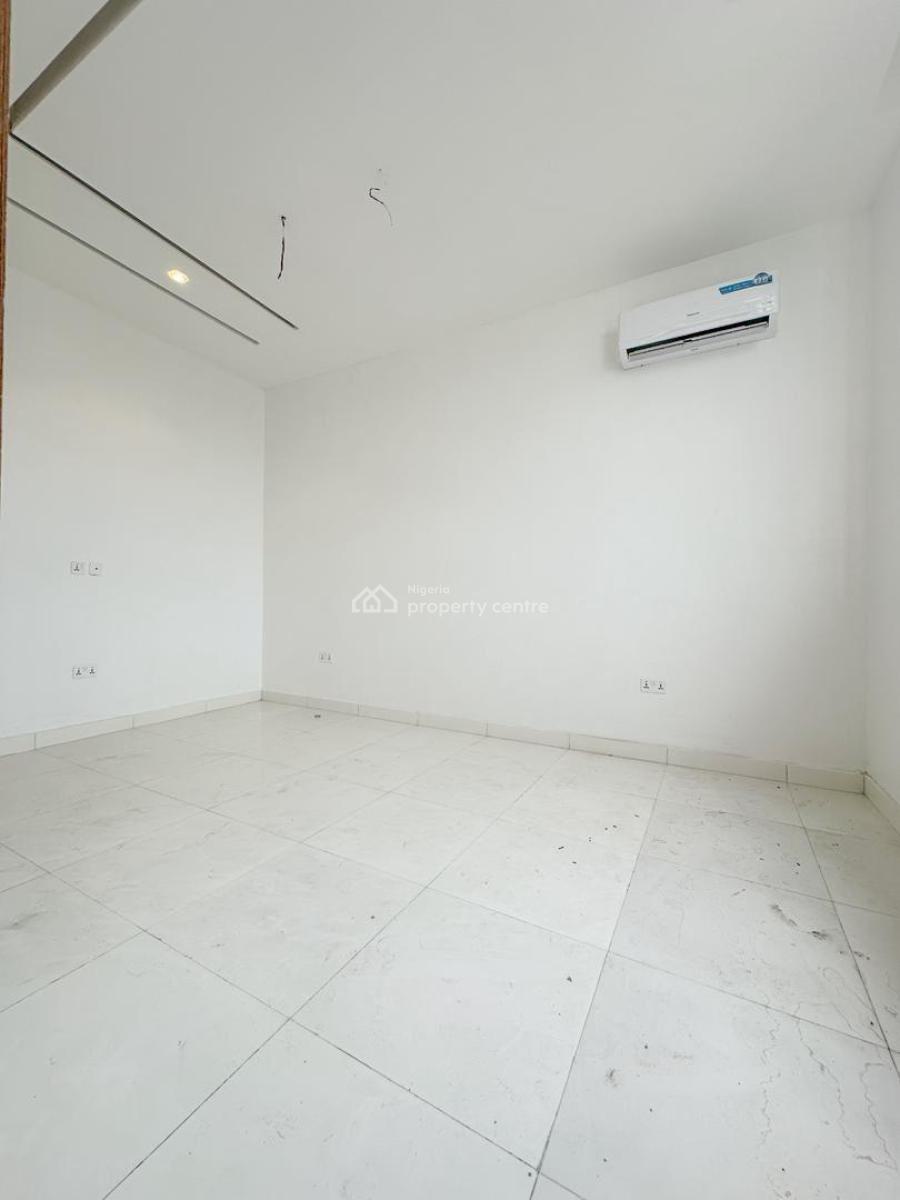 Newly Built 2 Bedroom Apartment, Lekki Phase 1, Lekki, Lagos, Flat / Apartment for Sale