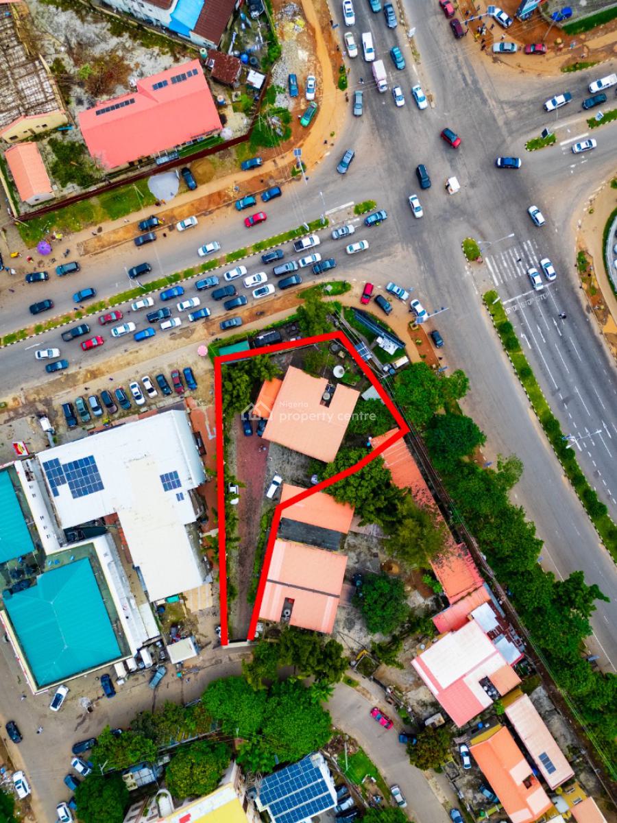 Commercial Property, Ademola Adetokunbo Crescent, Wuse 2, Abuja, Plaza / Complex / Mall for Sale