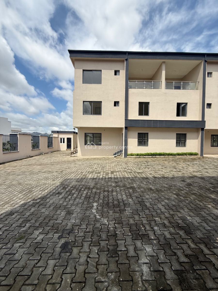 5 Bedroom Semi Detached Duplex, Mabushi, Abuja, Semi-detached Duplex for Sale