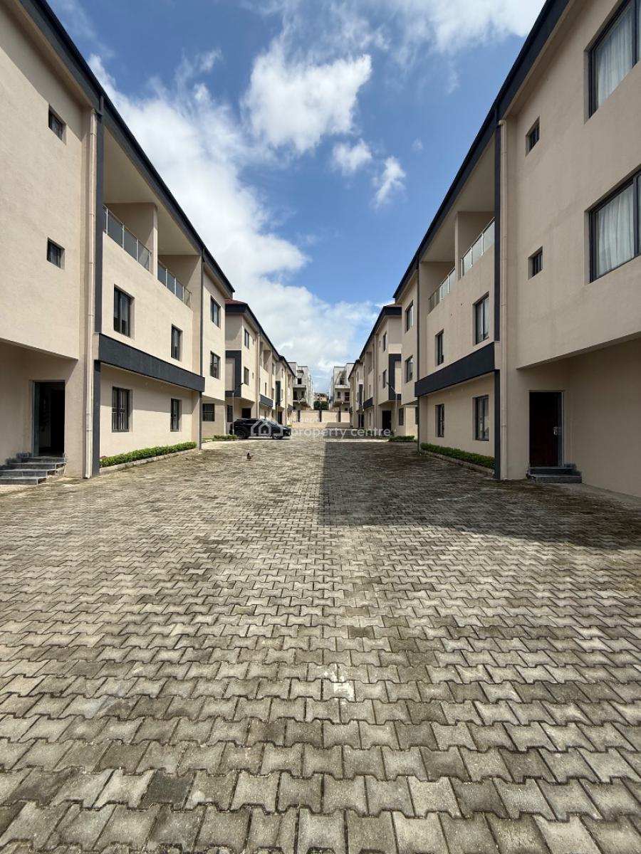 5 Bedroom Semi Detached Duplex, Mabushi, Abuja, Semi-detached Duplex for Sale