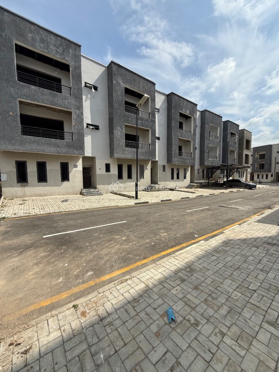 4 Bedroom Terrace Duplex + 1 Room Bq, Mabushi, Abuja, Terraced Duplex for Sale