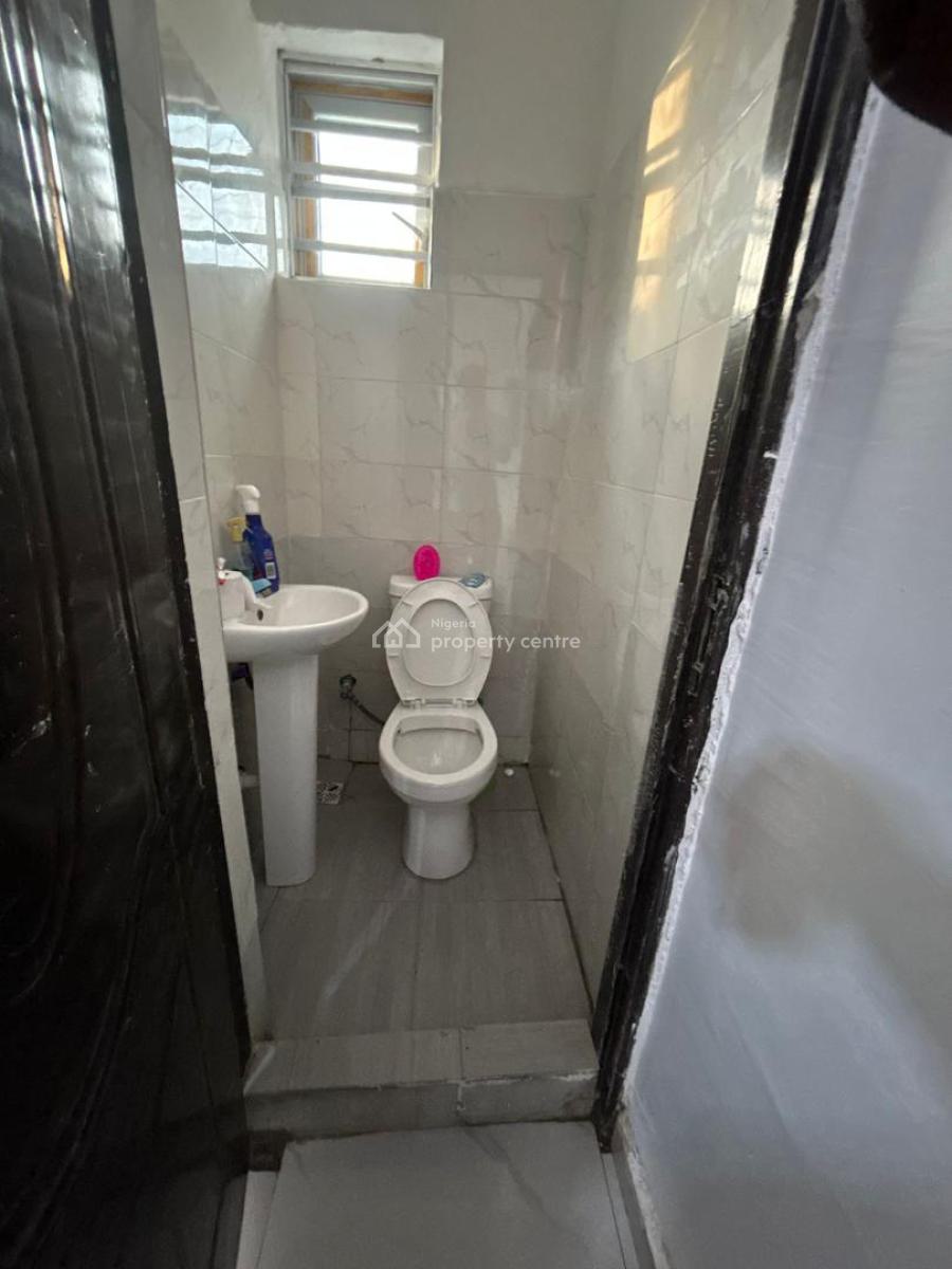 Standard Spacious Mini Flat, Therannex, Sangotedo, Ajah, Lagos, Mini Flat (room and Parlour) for Rent