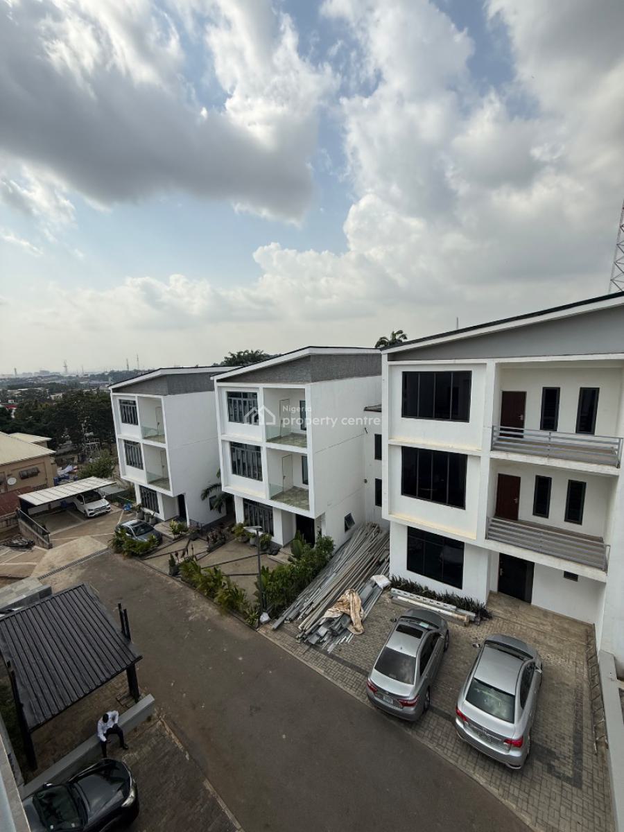5 Bedroom Semi Detached Duplex, Asokoro District, Abuja, Semi-detached Duplex for Sale