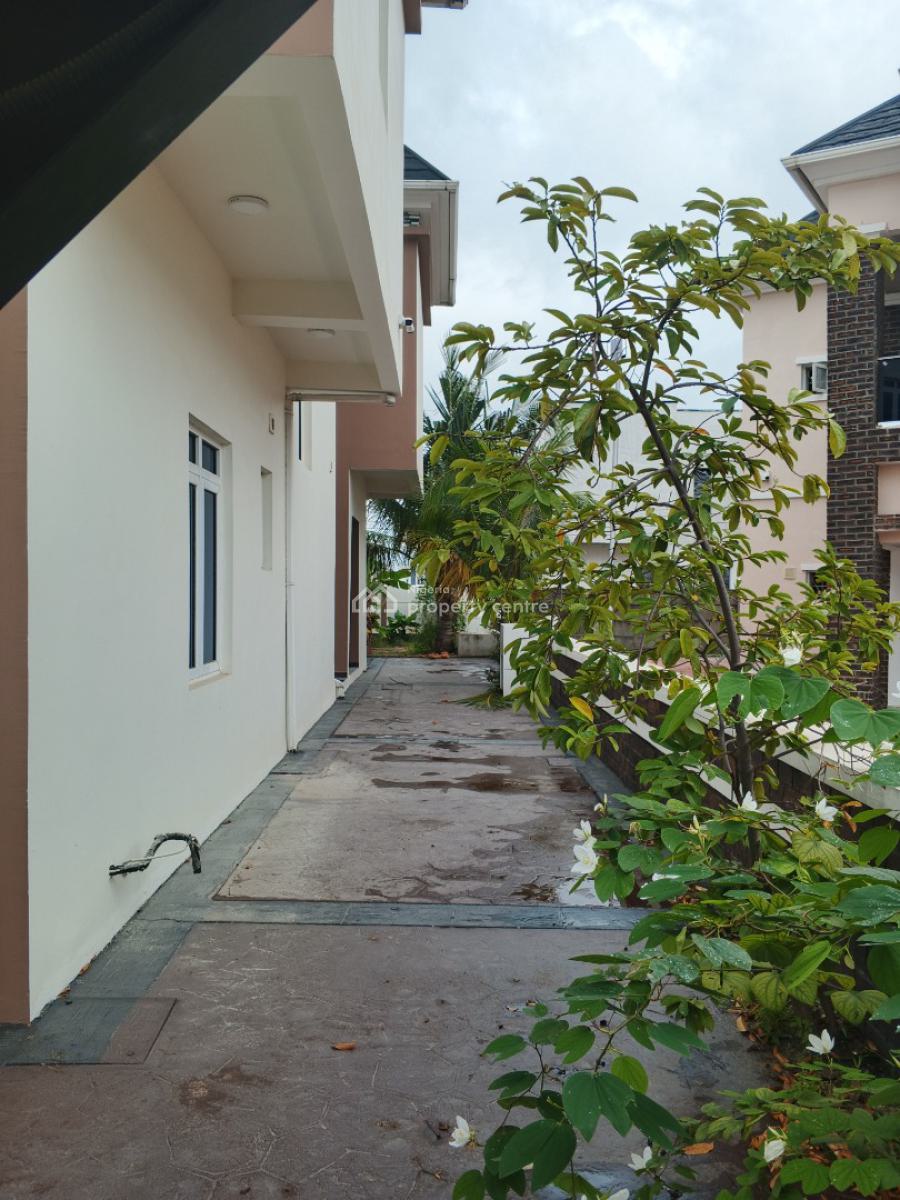 Exquisite Crafted 6 Bedroom Fully Detached Duplexe, Ogombo Road Opp Lekki Scheme 2 Ajah Lagos, Ajah, Lagos, Detached Duplex for Sale