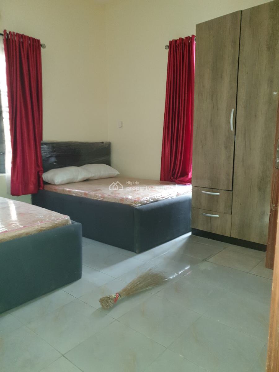 Spacious Furnished Miniflat, Ologolo Lekki, Lekki, Lagos, Mini Flat (room and Parlour) for Rent