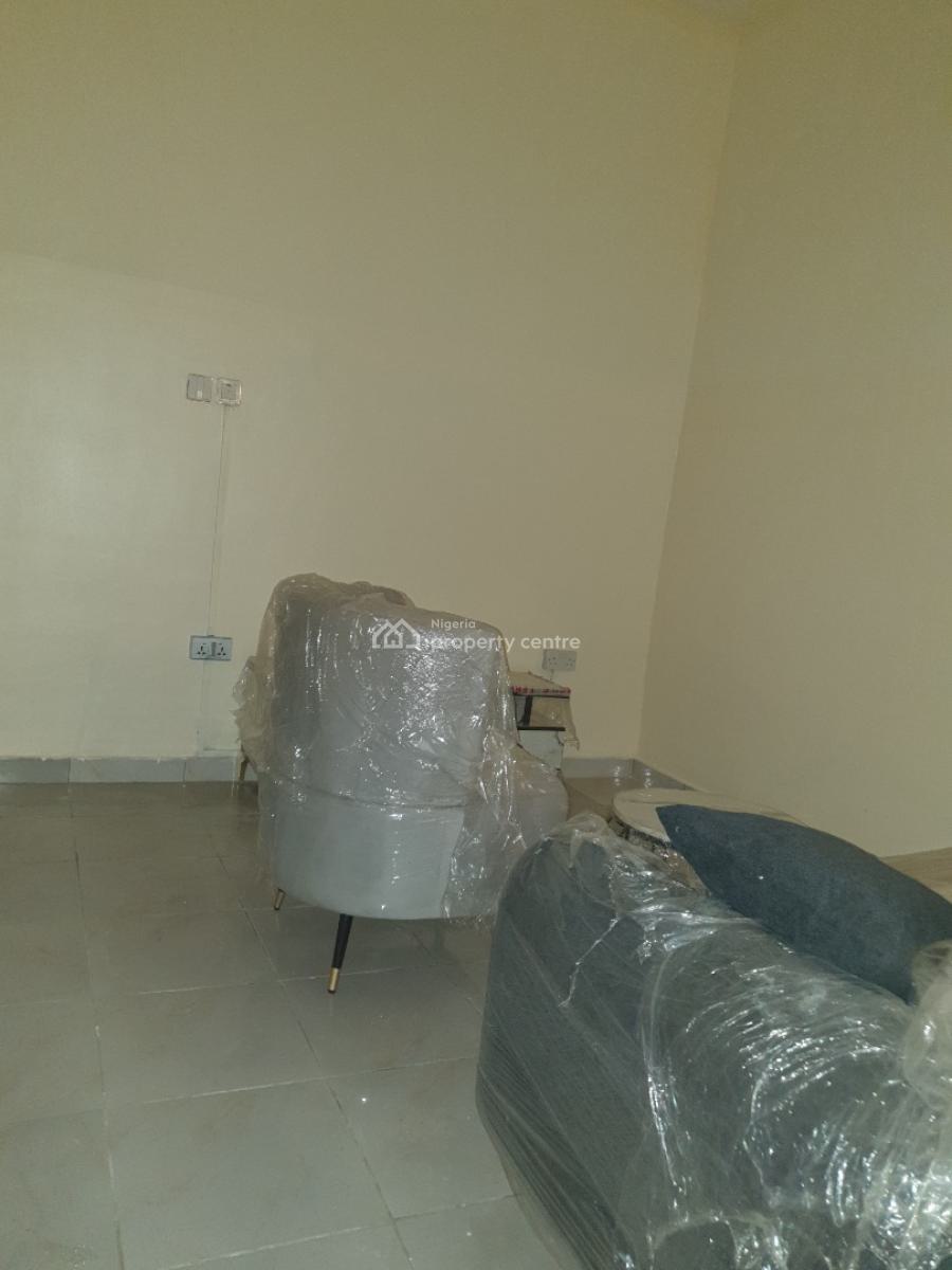 Spacious Furnished Miniflat, Ologolo Lekki, Lekki, Lagos, Mini Flat (room and Parlour) for Rent