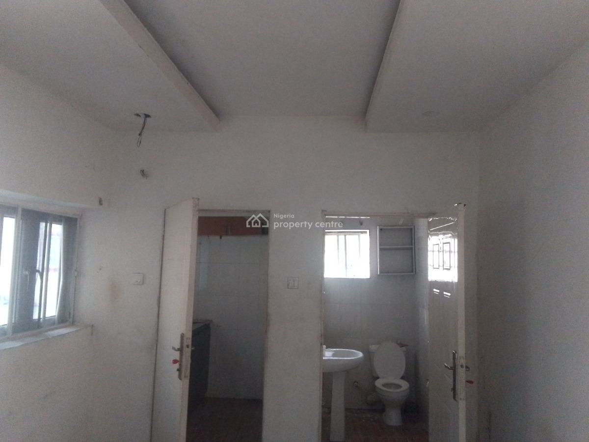 Luxury 1 Bedroom Flat with Excellent Features, Newtown Estate Rd, Ogombo, Ajah, Lagos, Mini Flat (room and Parlour) for Rent