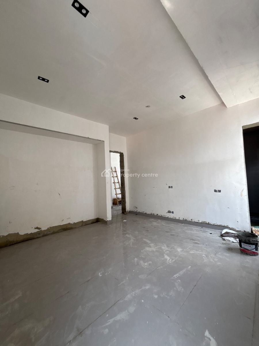 2 Bedroom Penthouse with 1 Room Bq, Lekki Phase 1, Lekki, Lagos, Flat / Apartment for Sale