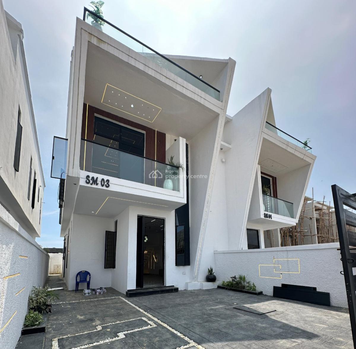 Outstanding Spacious 4 Bedroom Semi-detached Duplex with Bq, Ikota, Lekki, Lagos, Semi-detached Duplex for Sale