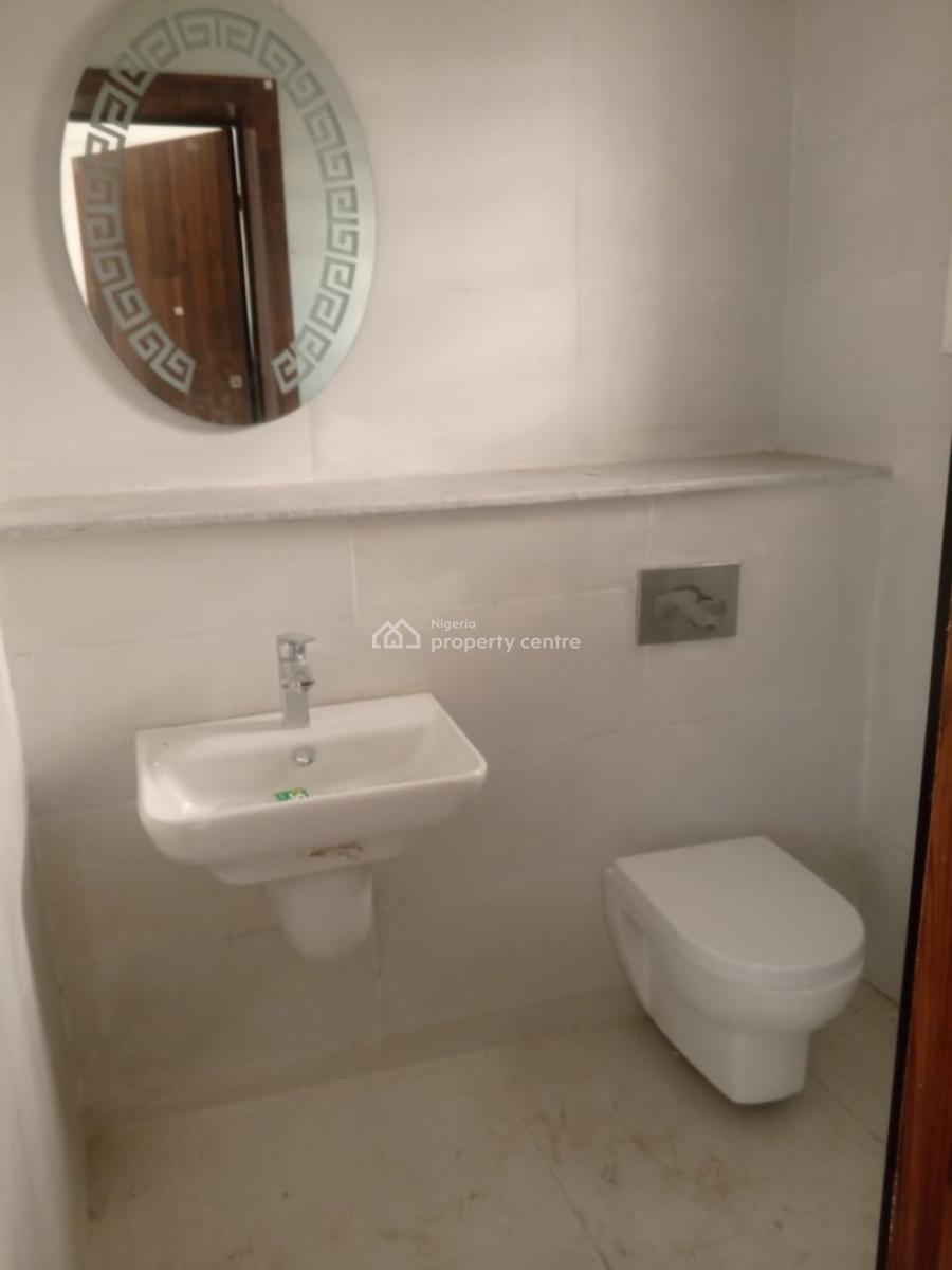 Nice 5 Bedroom Duplex Semi Detached Self Compound Twin Lakes Estate, Twin Lakes Estate Chevron, Lekki, Lagos, Semi-detached Duplex for Rent
