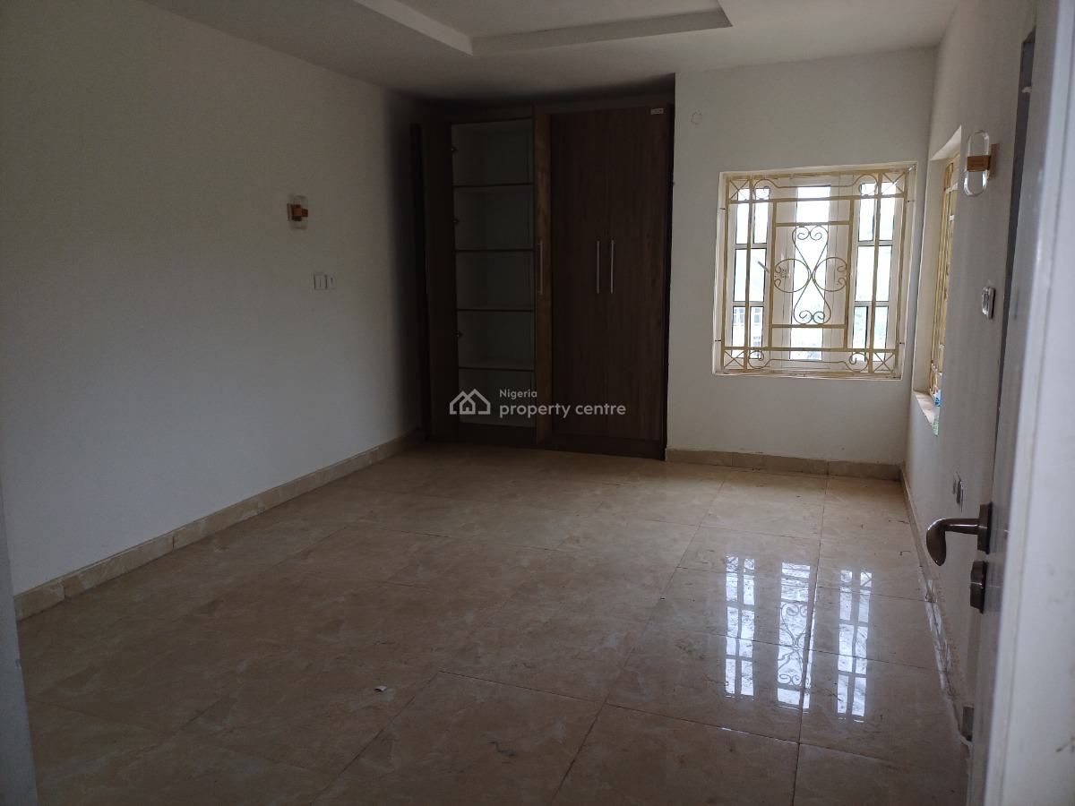 Lovely Brand New 3 Bedroom Flat on The Third Floor, Guzape District, Abuja, Flat / Apartment for Rent