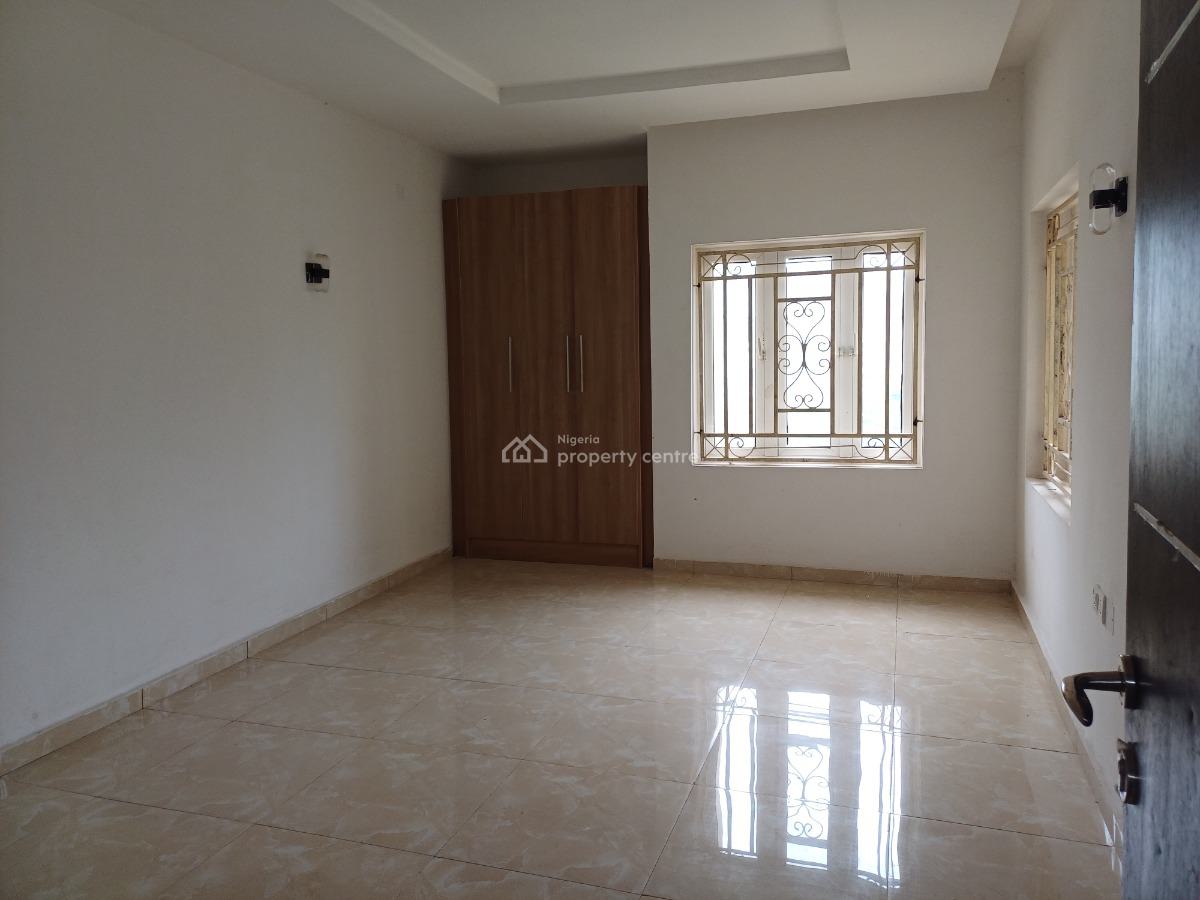 Lovely Brand New 3 Bedroom Flat on The Third Floor, Guzape District, Abuja, Flat / Apartment for Rent