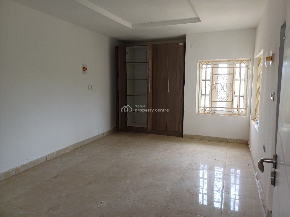 Lovely Brand New 3 Bedroom Flat on The Third Floor, Guzape District, Abuja, Flat / Apartment for Rent