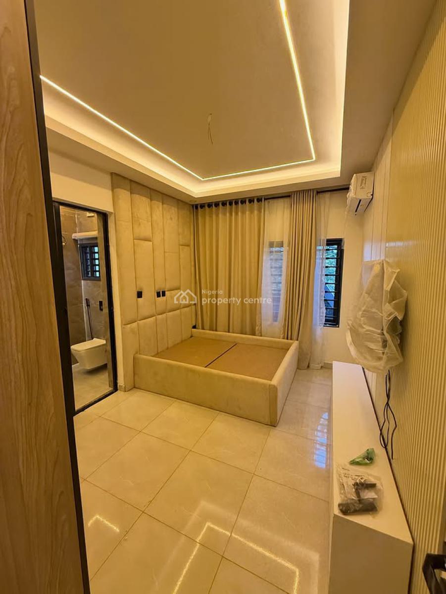 Exquisitely Furnished 3 Bedroom Apartment in a Nice and Serene Area, Maitama District, Abuja, Flat / Apartment for Rent