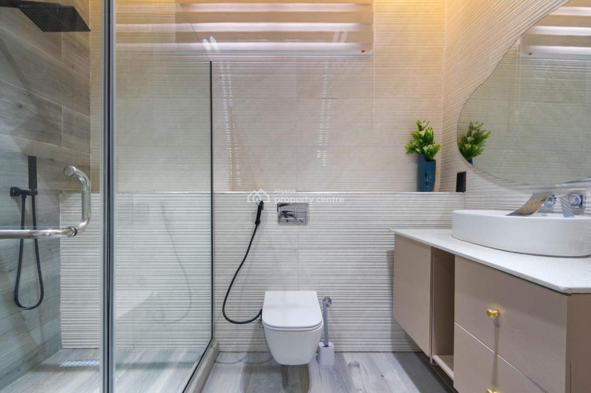 Luxuriously Furnished 2 Bed Penthouse in a Lovely Estate, Lekki Phase 1, Lekki, Lagos, Flat / Apartment Short Let