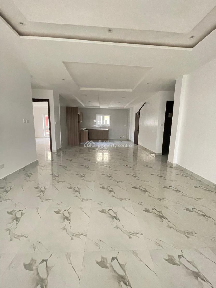 2bedroom, on Shoprite Road, Osapa, Lekki, Lagos, Flat / Apartment for Sale