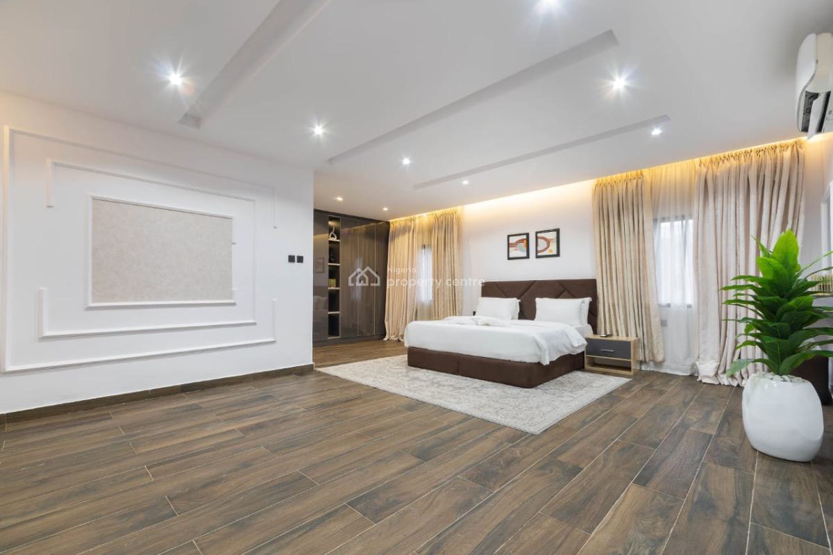 Spacious One Bed in a Nice Estate, Lekki Phase 1, Lekki, Lagos, Flat / Apartment Short Let