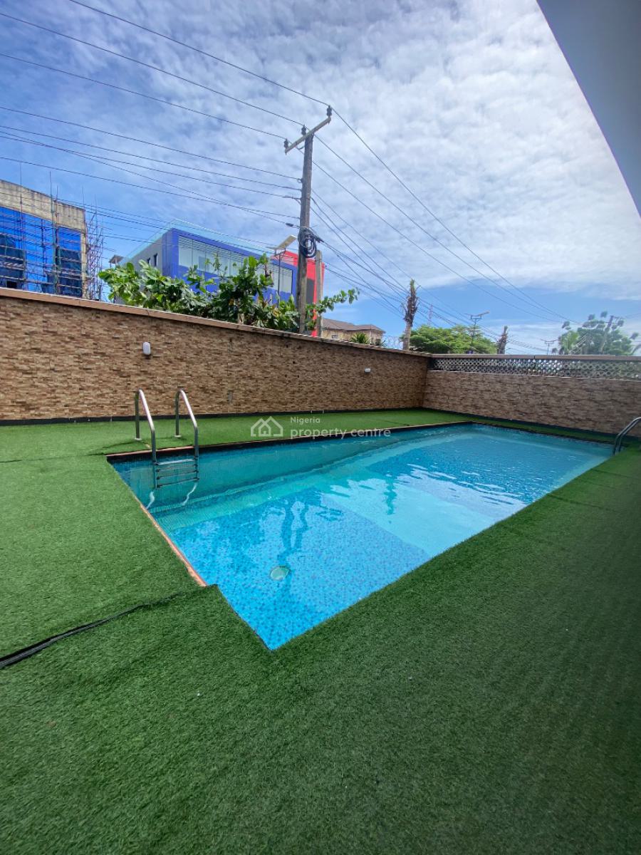 Distress!!! Luxury Fully Furnished 3 Bedroom Plus B Q, Distress Sales!! Fully Furnished 3 Bed+bq + Solar at Oniru  V I Lekki, Oniru, Victoria Island (vi), Lagos, Flat / Apartment for Sale