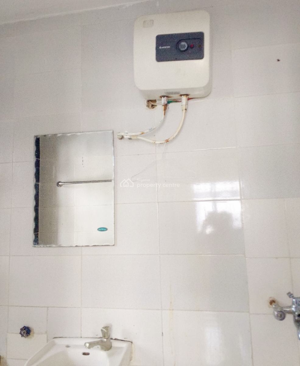 Nice and Standard 3bedroom Upstairs Flat, Serene and Secure Estate, Sangotedo Ajah, Sangotedo, Ajah, Lagos, Flat / Apartment for Rent