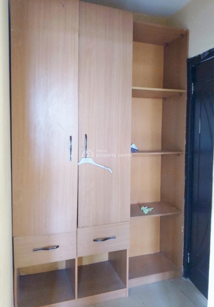 Nice and Standard 3bedroom Upstairs Flat, Serene and Secure Estate, Sangotedo Ajah, Sangotedo, Ajah, Lagos, Flat / Apartment for Rent