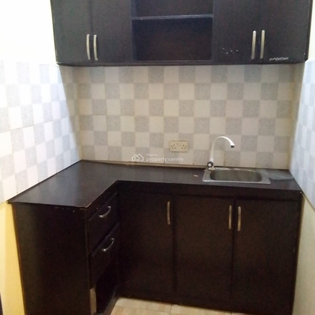 a Furnished Room Self Contain Apartment at Alagomeji, Yaba., Alagomeji, Yaba, Lagos, Self Contain (single Rooms) for Rent