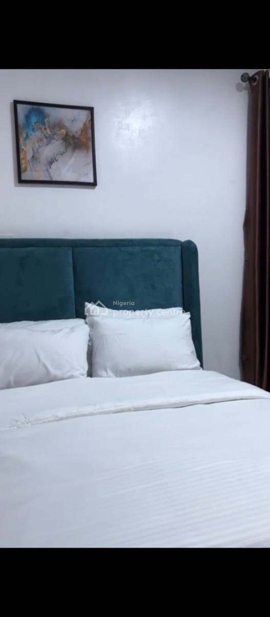Luxury 2 Bedroom Apartment, Chevron, Lekki, Lagos, Flat / Apartment Short Let